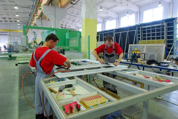 Фирма по остеклению балконов в Голицыно и Московской области Голицыно