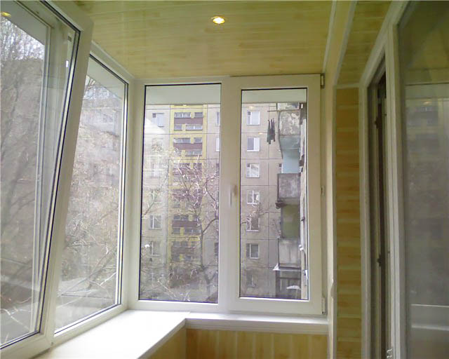 Остекление балкона в панельном доме по цене от производителя Голицыно